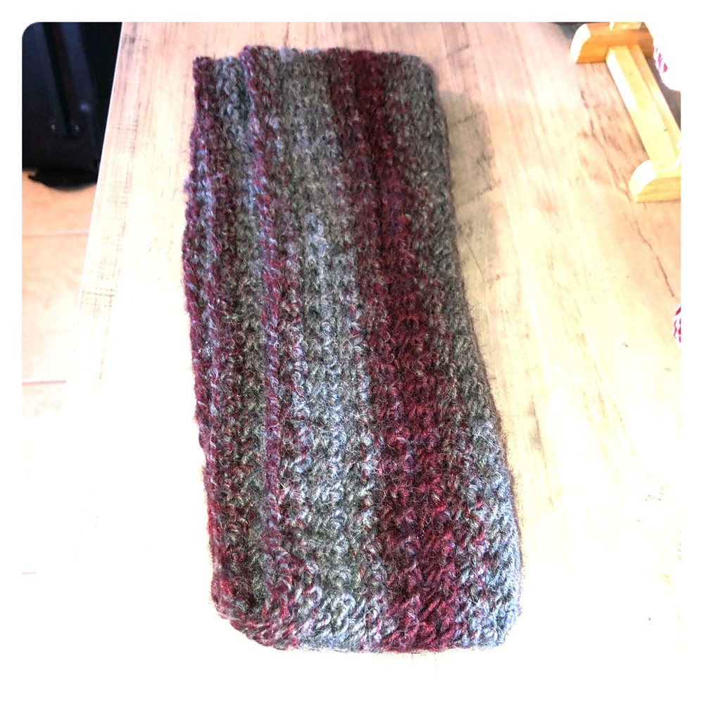 Grey/maroon crochet infinity scarf